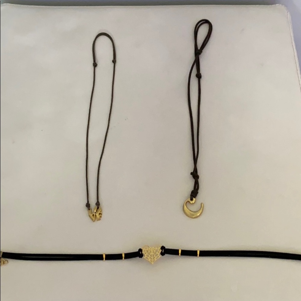 3 necklaces/chokers